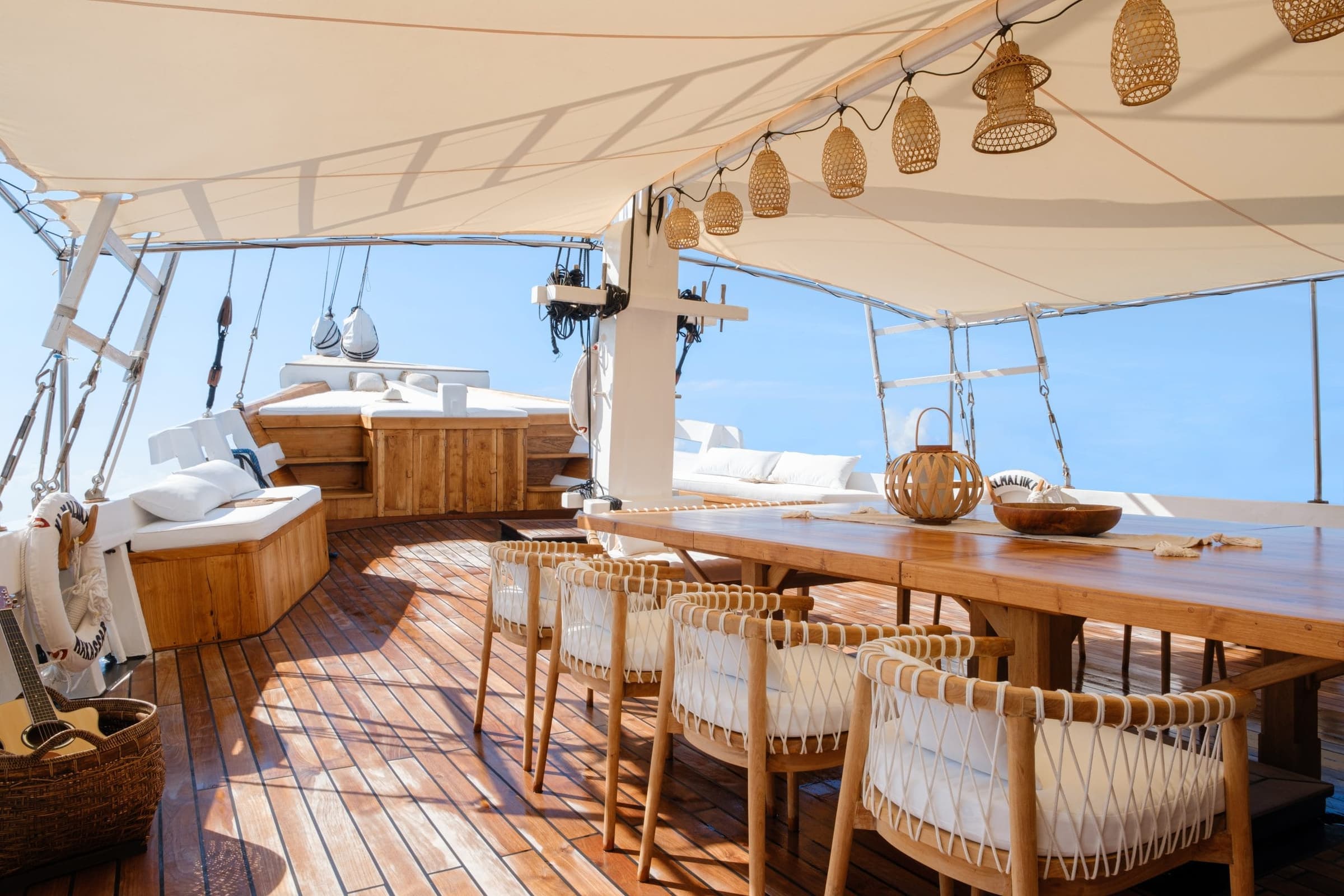 Aliikai Voyage, photograph 5