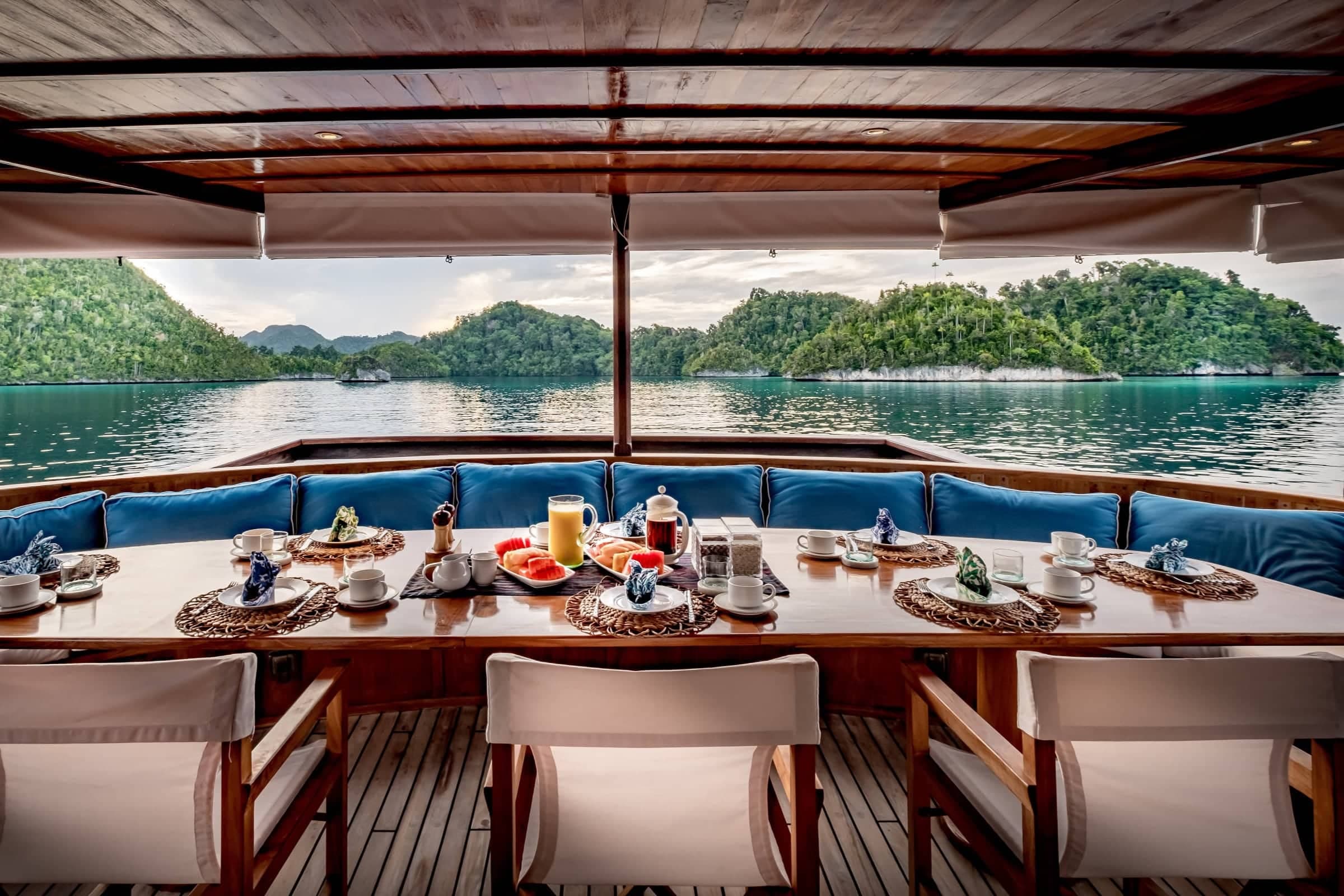 Dining on Board